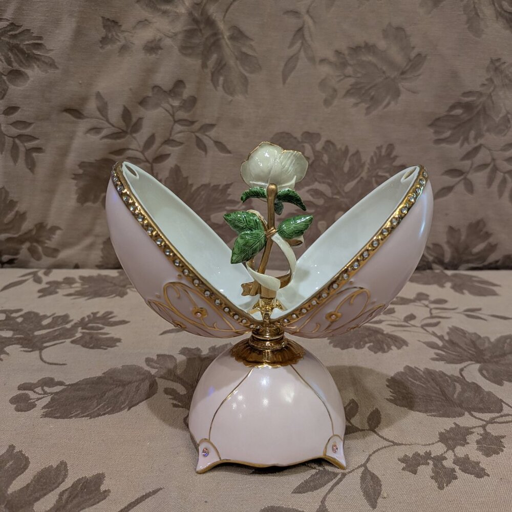 Ardleigh Elliott 2008 People's Princess Diana Legacy Imperial Musical Egg, Used - Picture 3 of 11